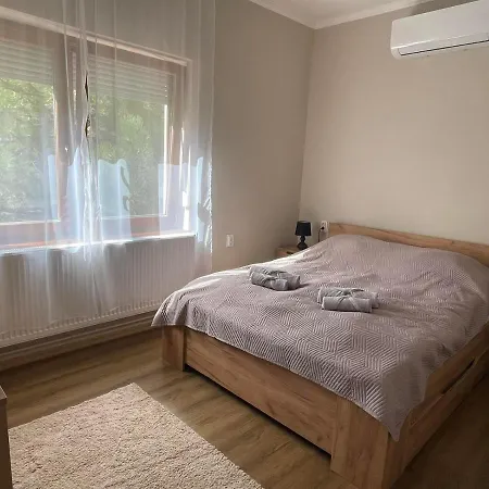 Tulipan Apartman Mako Exterior photo